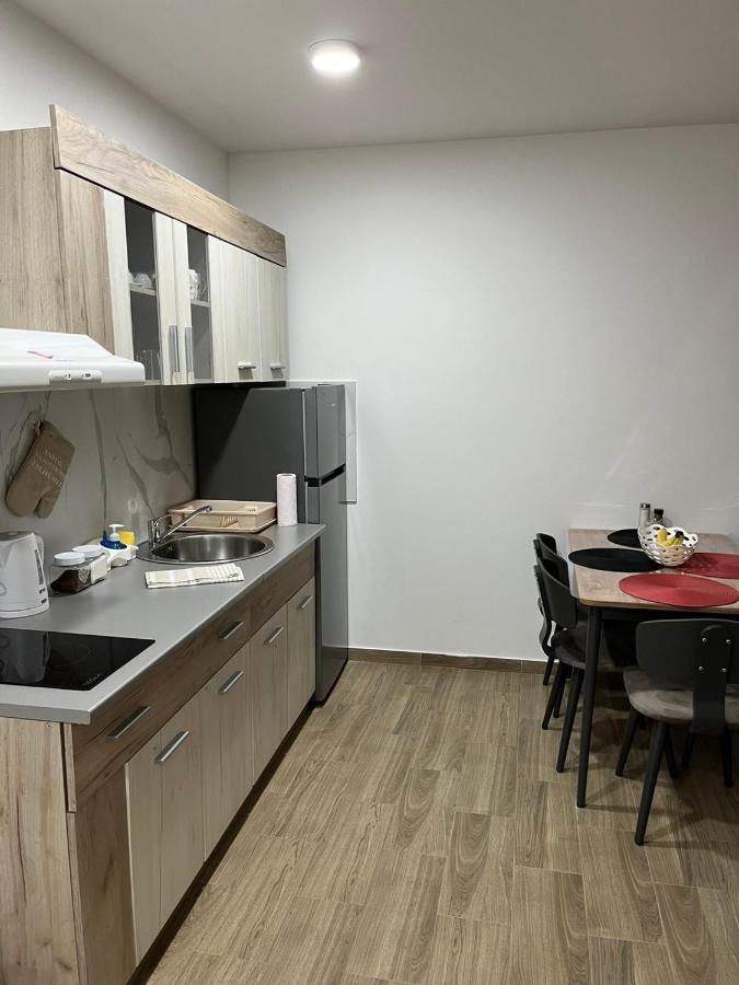 Hn Lux & Spa Veliko Gradiste Luaran gambar