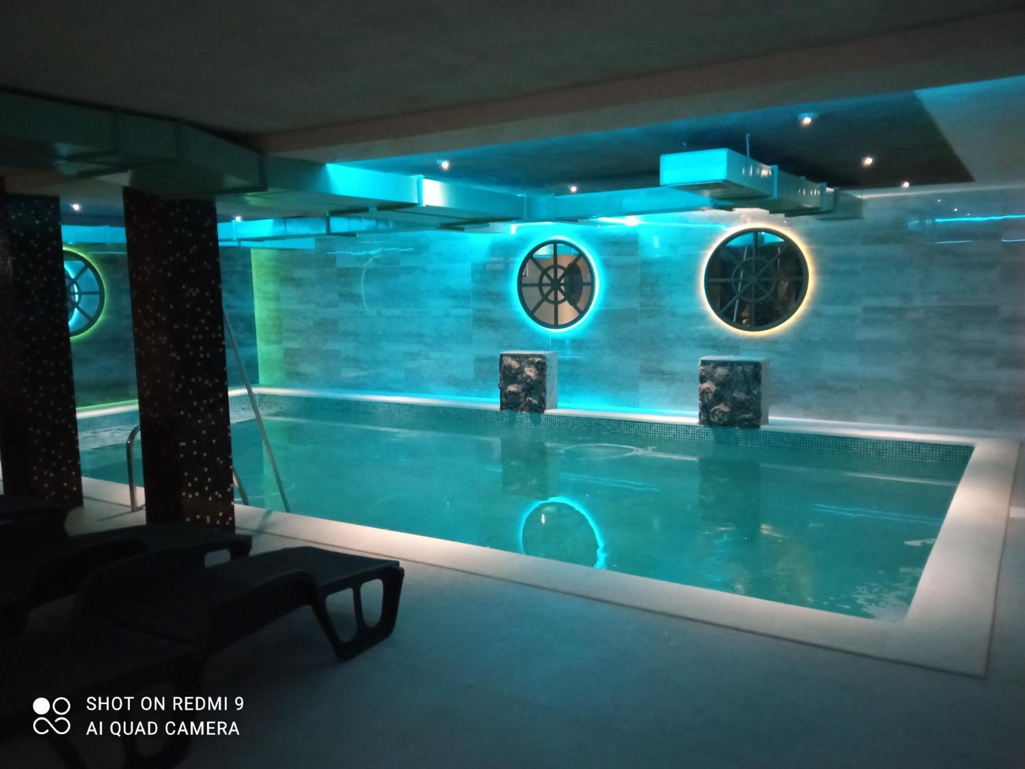 Hn Lux & Spa Veliko Gradiste Luaran gambar